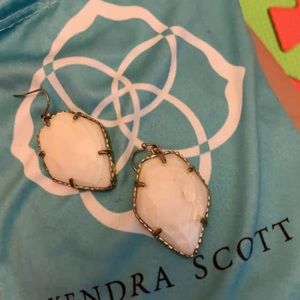 Kendra Scott white earrings